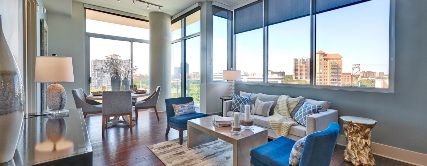 Virtual Tours of Luxury High-End Apartments at Brady